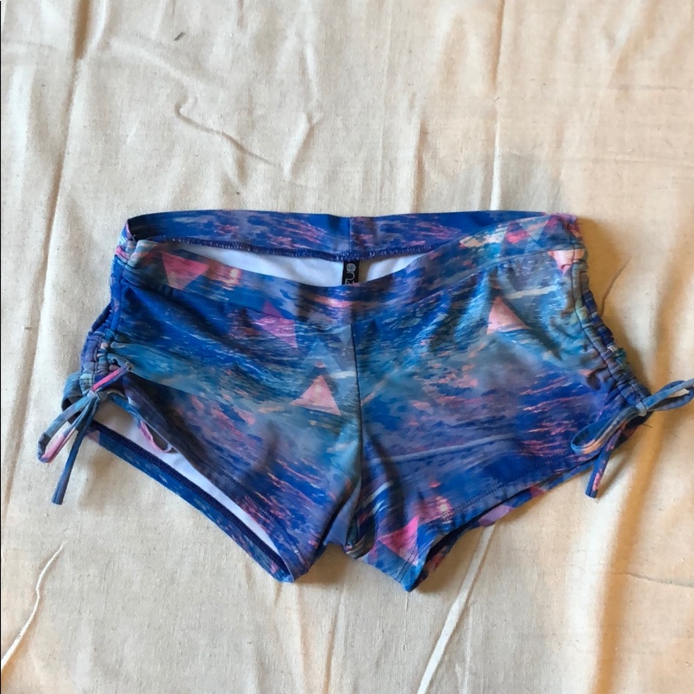 Onzie shorts